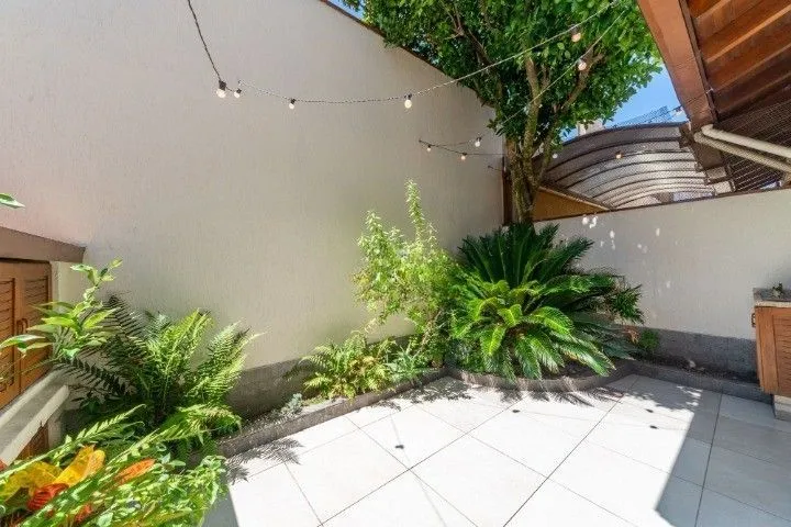 Imagem Casa de Condomínio em Cavalhada