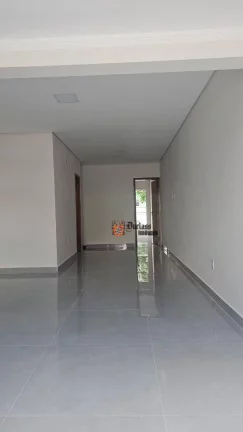 Imagem Sobrado com 3 dormitórios à venda por R$ 749.000 - Vila Camilópolis - Santo André/SP