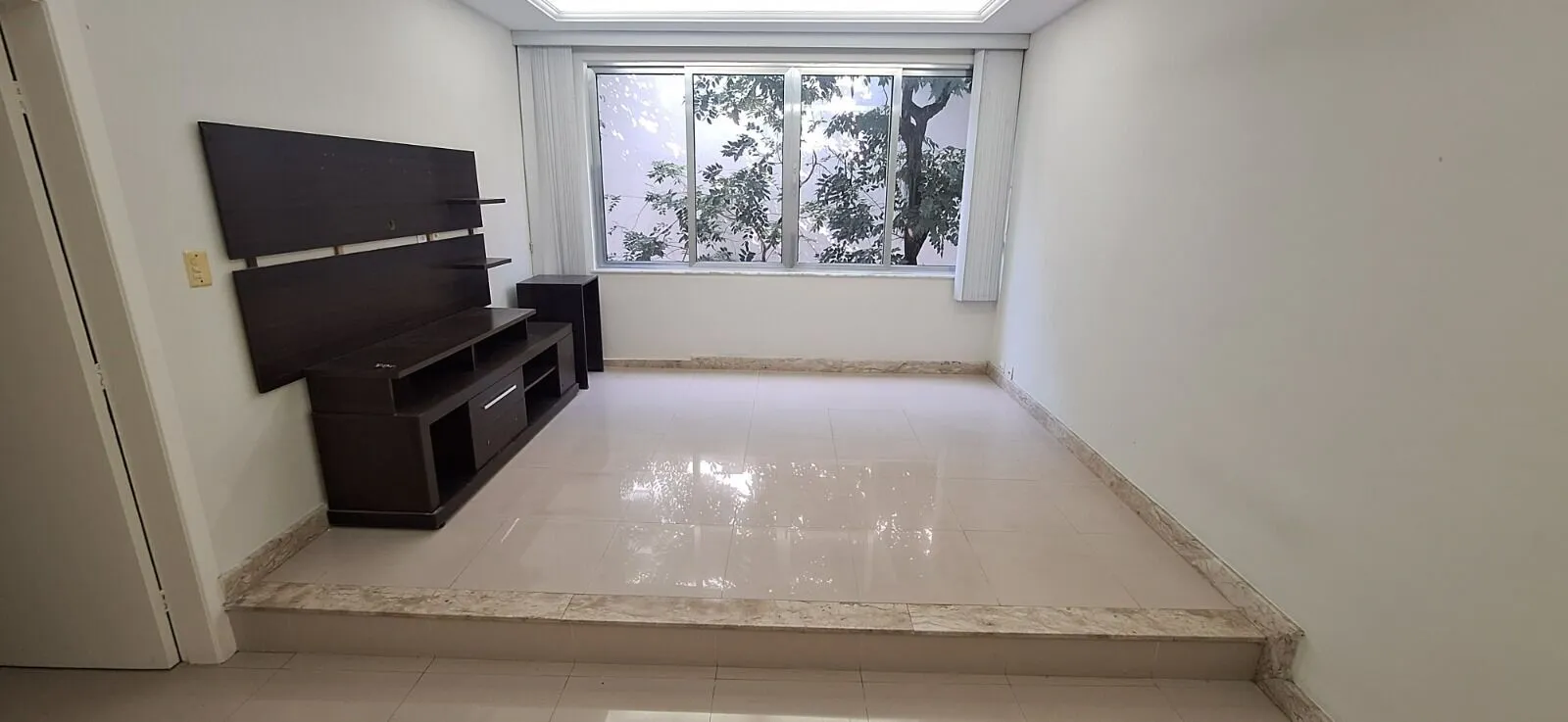 Imagem Apartamento reformado à venda na Rua Marquês de Olinda