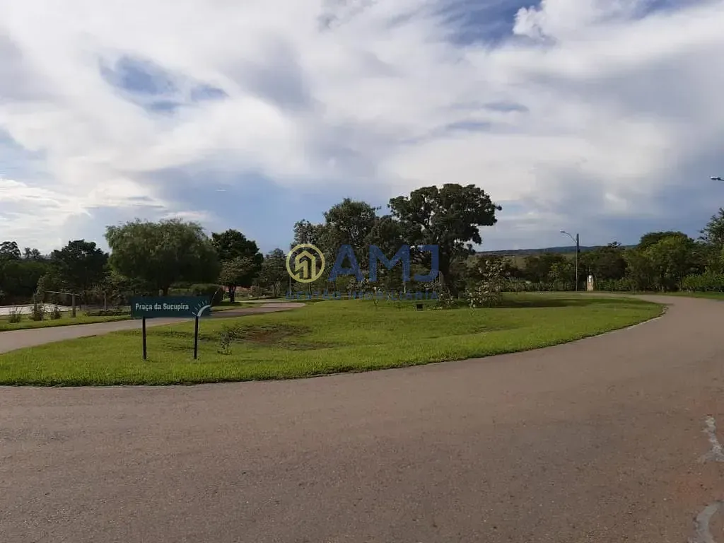 Imagem Viva a tranquilidade e o contato com a natureza no Condomínio Alto da Boa Vista!