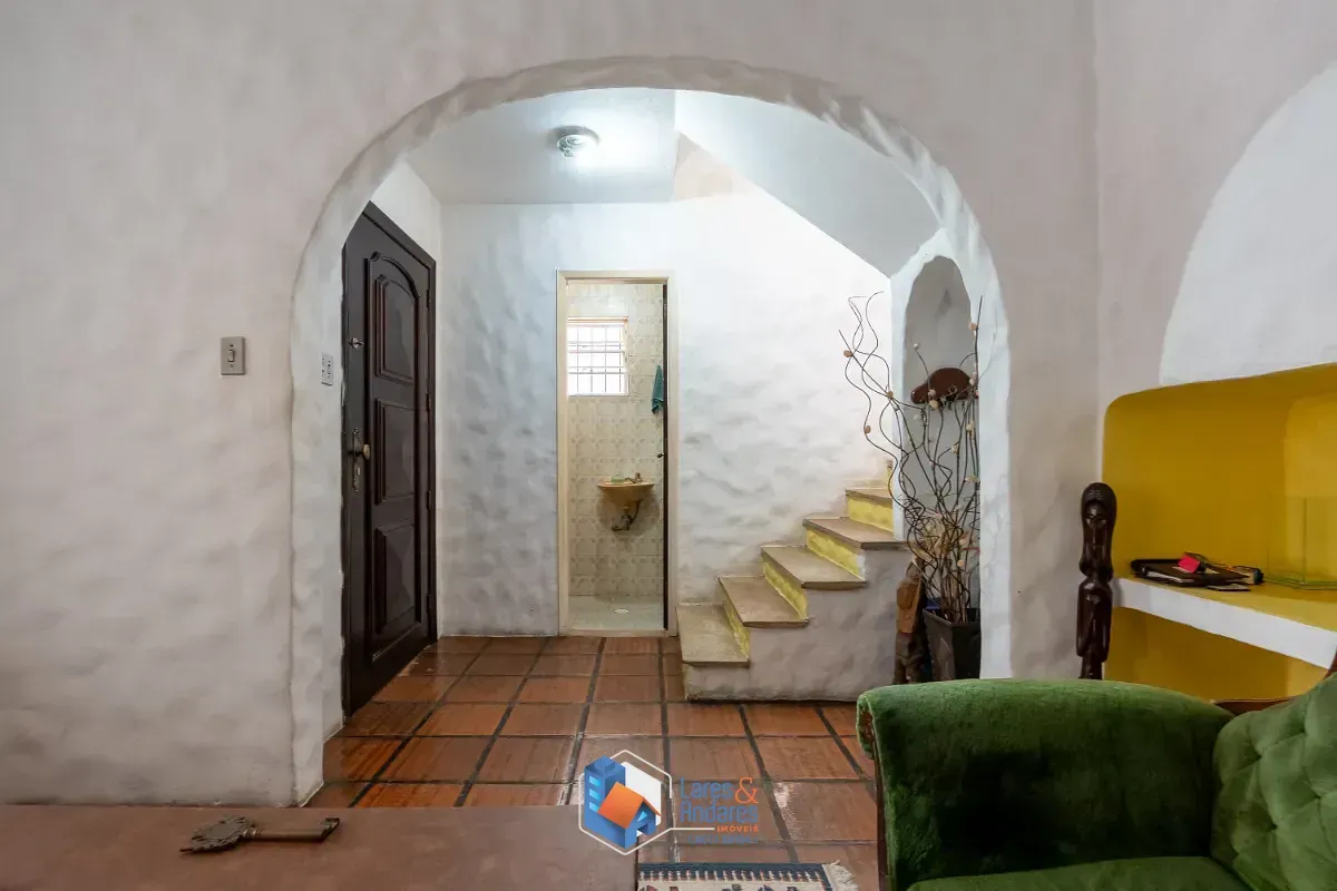 Imagem Casa para venda em Jardim Aeroporto com 4 quartos, sendo 2 suítes, 140m²