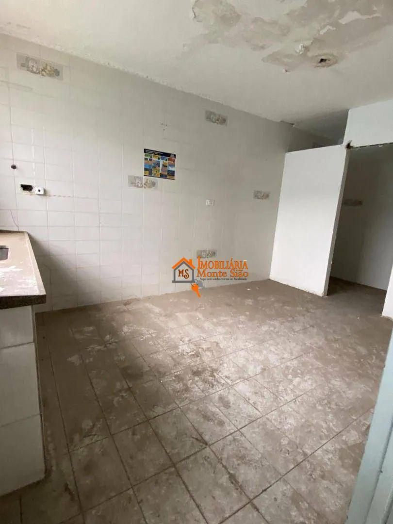 Imagem Casa térrea com 245m² de terreno, com 6 salas, oportunidade para investidor no Jardim Vila Galvão - Guarulhos/SP