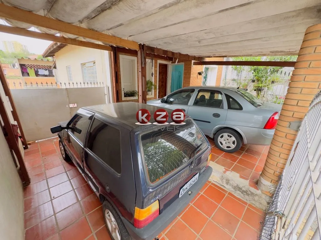 Imagem Casa à venda em Valinhos-SP, Vila Santana, 2 quartos, 1 suíte, 1 sala, 2 banheiros, 4 vagas, 200m².