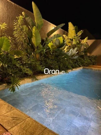 Imagem Sobrado à venda, 244 m² por R$ 2.150.000,00 - Jardins Porto - Senador Canedo/GO