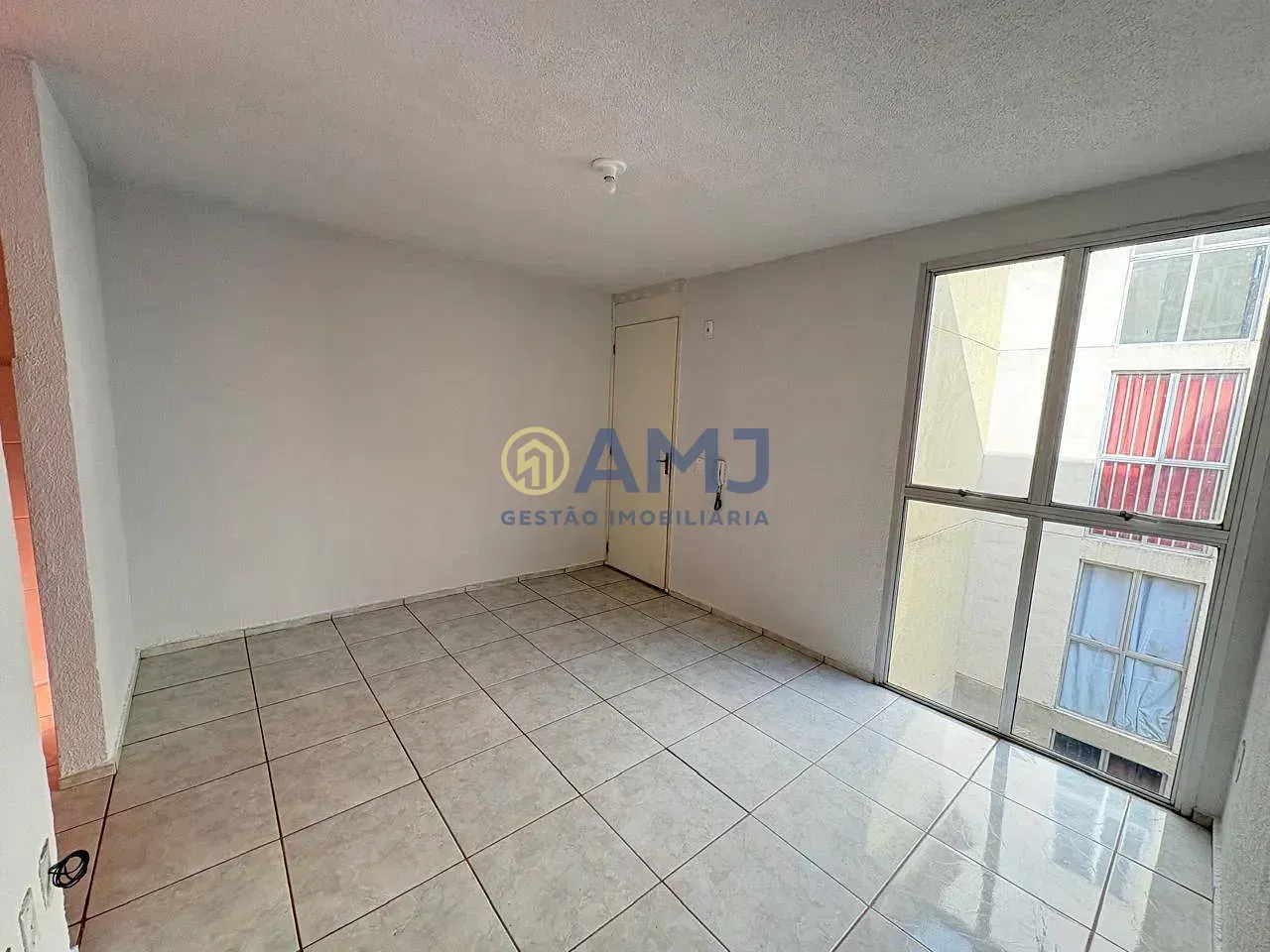 Imagem APARTAMENTO À VENDA NO CONJUNTO VERA CRUZ - GOIÂNIA