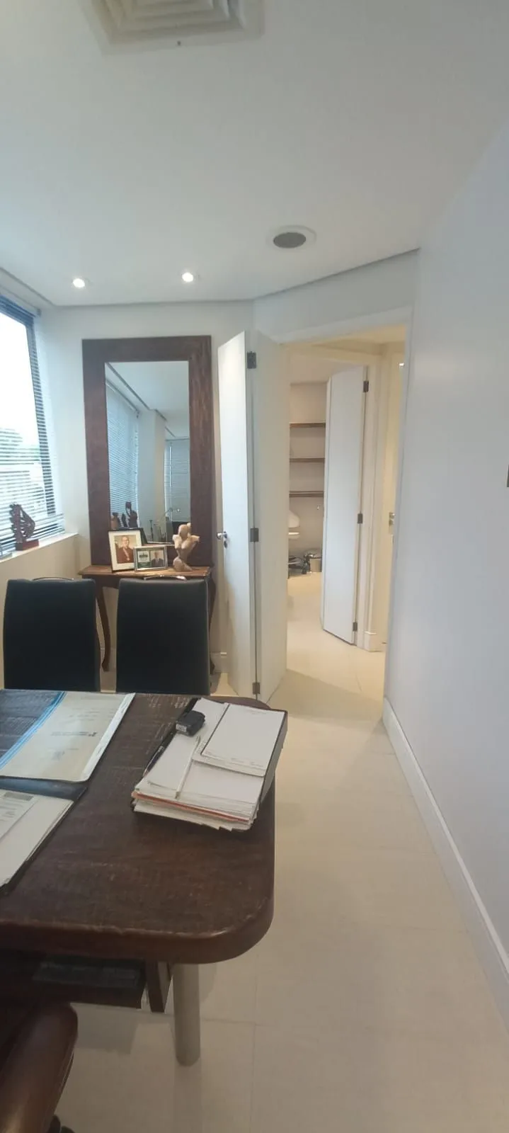 Imagem Sala / Conjunto comercial a venda no bairro Moinhos de Vento em Porto Alegre