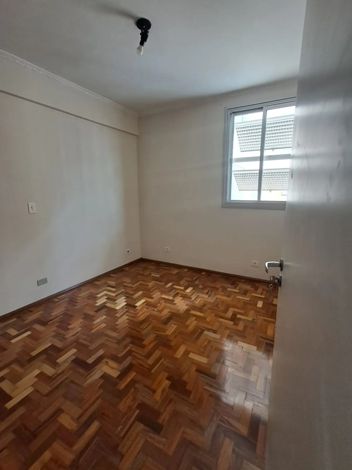Imagem Apartamento à venda no Centro de Sorocaba, 116 m², 3 dormitórios, suíte, andar alto, vista panorâmica, portaria 24 horas.