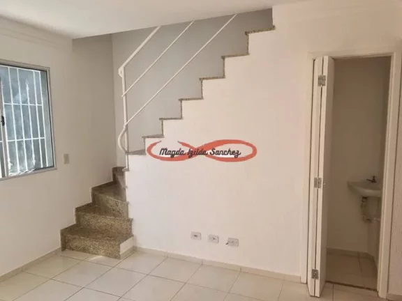 Imagem Sobrado em Condomínio à Venda – Itaquera, São Paulo (SP).