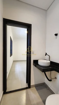 Imagem Casa térrea 3 dormitórios ( 2 suítes), 2 vagas, Altos de Santana, Jacareí.