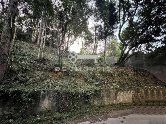 Imagem Lote de 570m² no Miolo da Granja Viana - rua com portaria 24horas