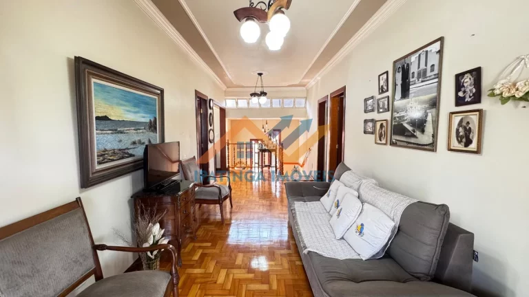 Imagem Casa à Venda em Das Águas - Ipatinga: 345m², 3 Dormitórios