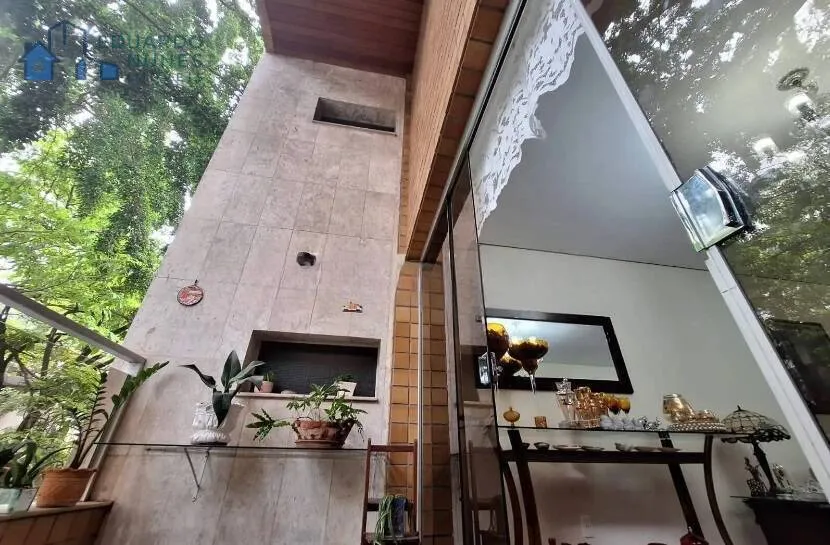 Imagem Apartamento de 181 m² com 04 quartos no Lourdes