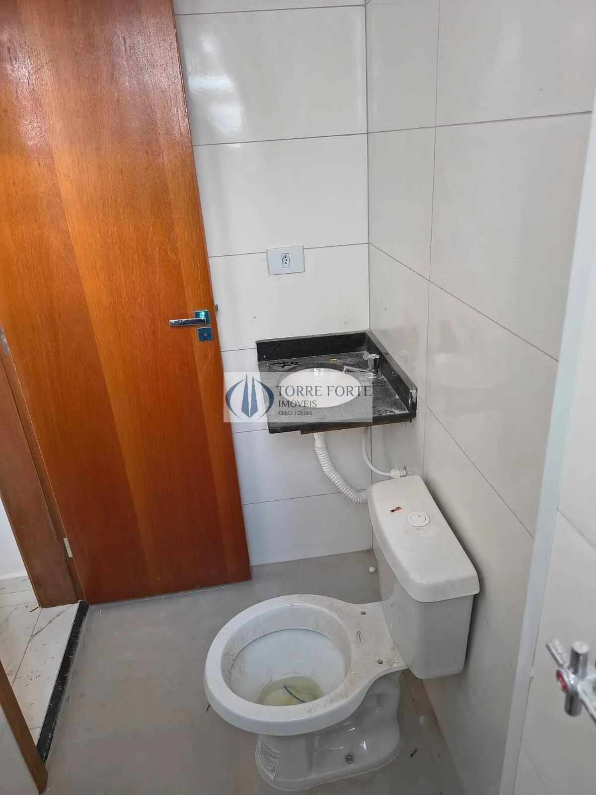 Imagem Oportunidade Apartamento com 2 Dormitórios Próximo ao Metrô Guilhermina