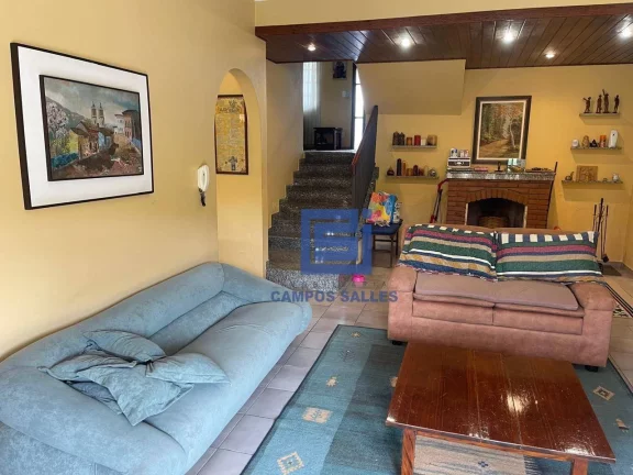 Imagem Casa com 4 dormitórios à venda, 305 m² por R$ 930.000,00 - Centro - Socorro/SP