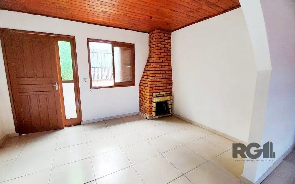 Imagem Casa de 3 dormitórios no bairro Cristal