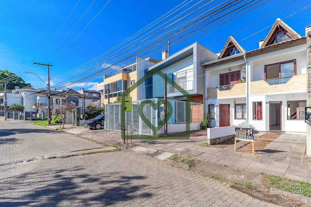 Imagem Sobrado à venda no loteamento Lagos de Nova Ipanema, ideal para quem busca conforto, privacidade e ...