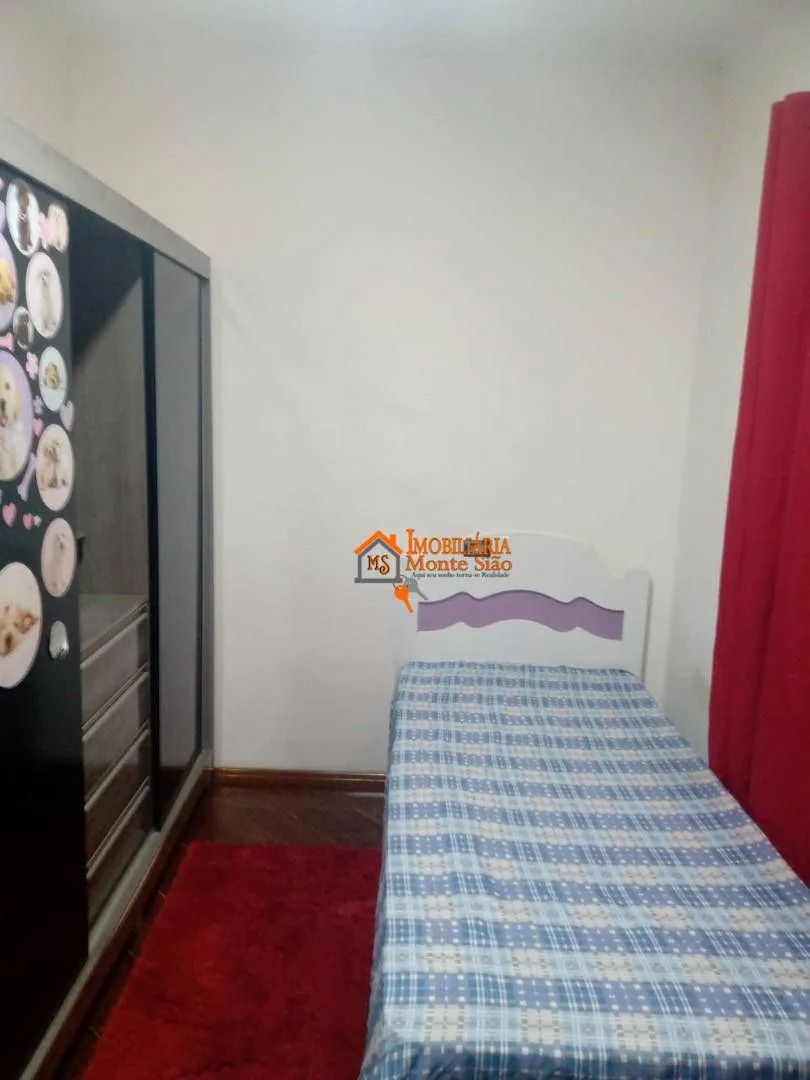 Imagem Sobrado com 4 dormitórios à venda, 211 m² por R$ 795.000,00 - Jardim Jovaia - Guarulhos/SP
