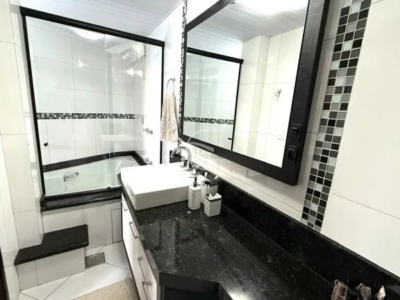 Imagem Apartamento à venda no Centro de Joinville, por R$ 750 mil