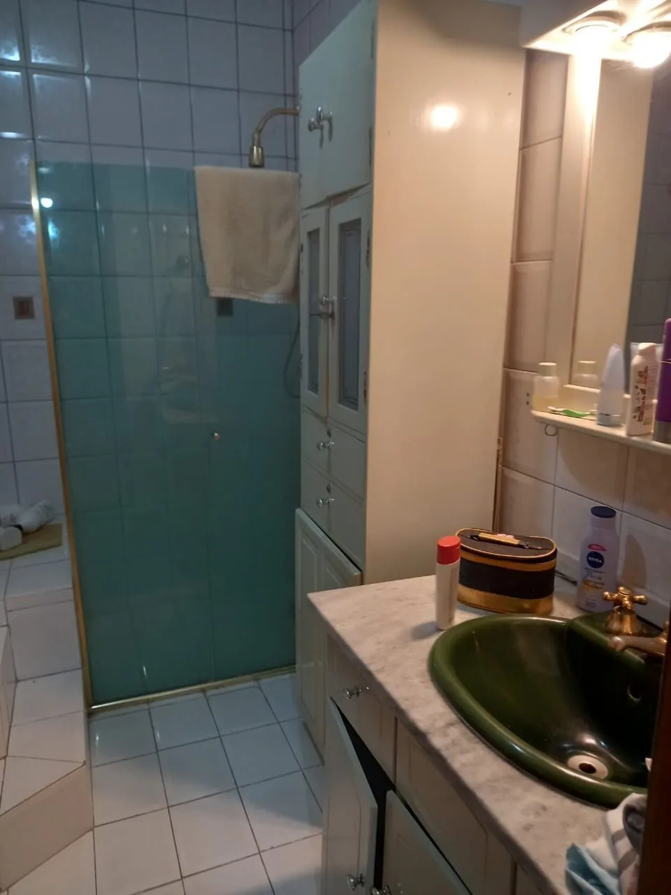 Imagem Excelente casa localzada ma Rua Santo Camaratto com 4 D e 1 suite