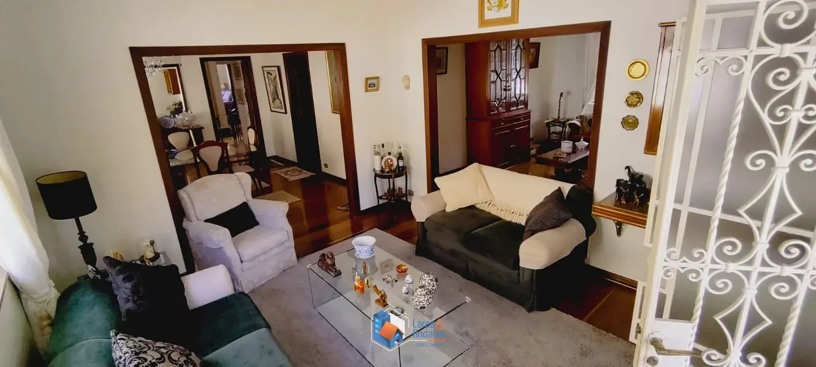 Imagem Sobrado à venda, 710m² com 4 dorm sendo 2 suítes, 8 vagas, casa com edícula, piscina com cascata e churrasqueira - Alto da Lapa