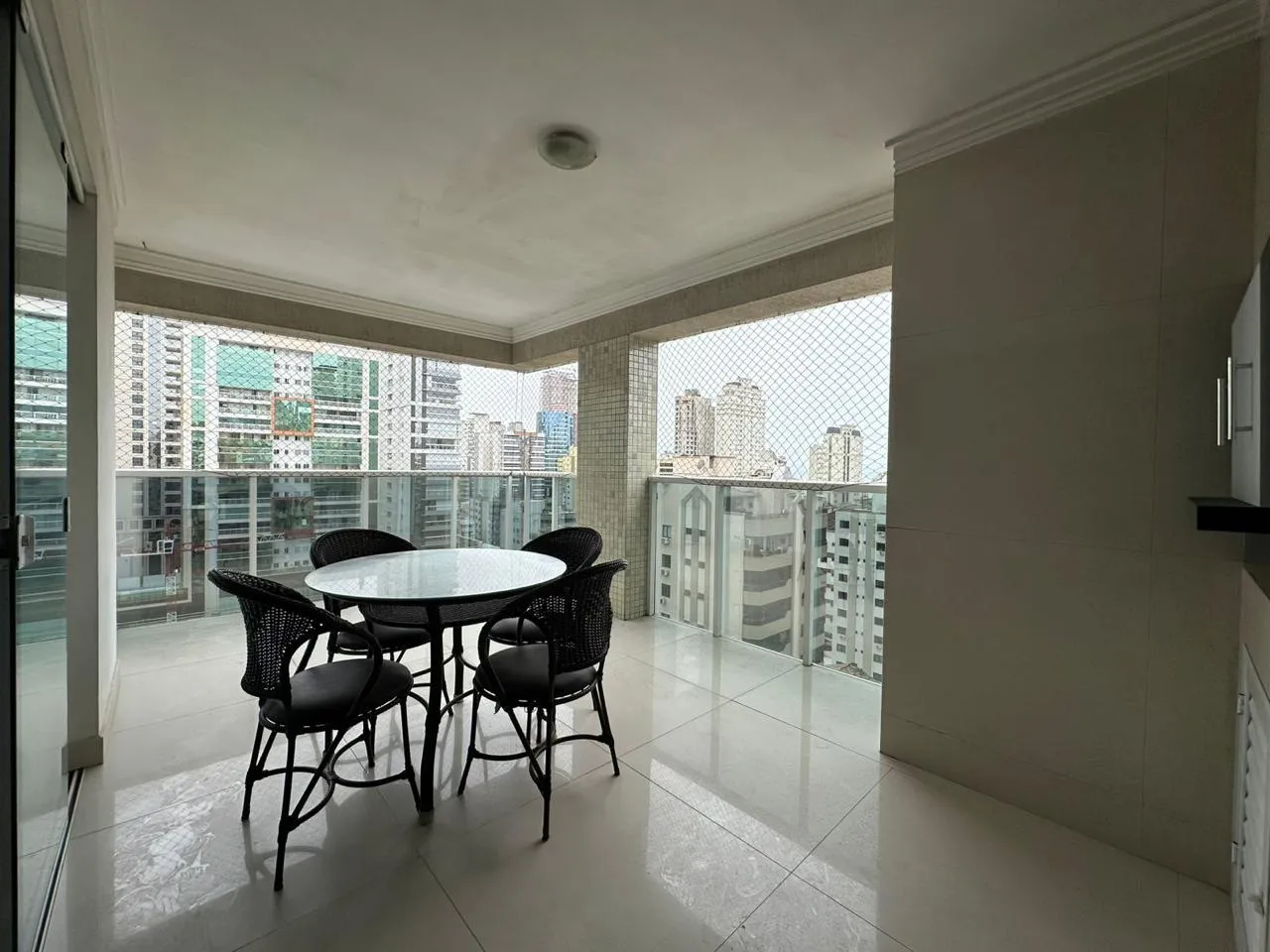 Imagem Apartamento à venda com 169m2 por R$ 2.300.000,00