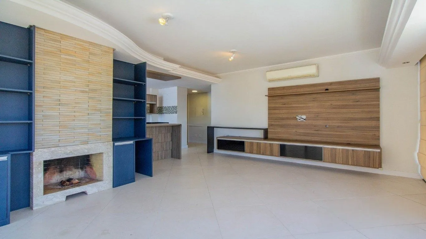 Imagem Vista Panorâmica, 3 Dormitórios com Suíte e 2 Vagas no Petrópolis