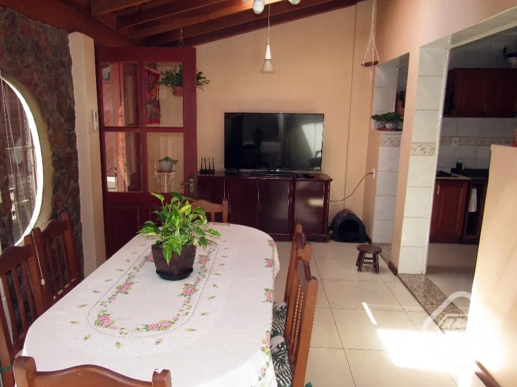 Imagem Mais que uma casa, um clube completo para sua família viver melhor.

Viver em um condomínio com es...
