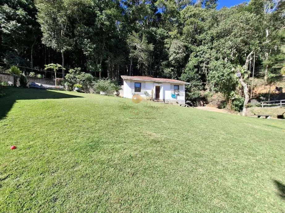 Imagem Casa para Venda em Teresópolis / RJ no bairro Albuquerque