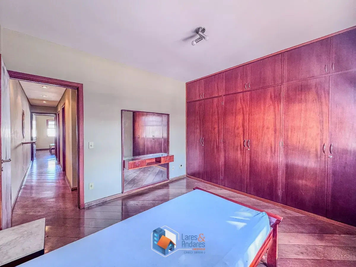 Imagem Casa para venda em Planalto Paulista com 3 quartos, sendo 1 suíte, 159m²