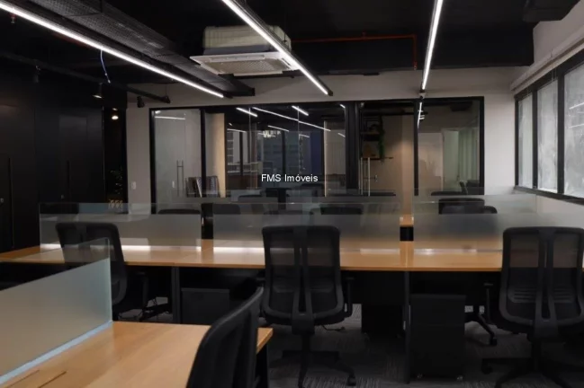 Imagem Conjunto Comercial de Alto Padrão para Locação na Vila Olímpia de 280m²