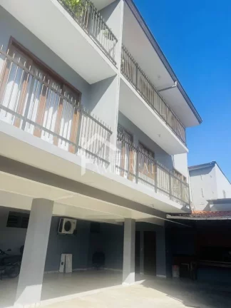Imagem Imóvel para Investidor Jardim Iririú com Apartamento e Salas Comercias