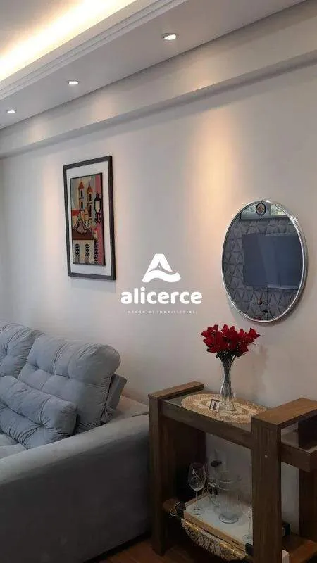 Imagem Apartamento com 2 quartos e sacada com churrasqueira - Forquilhinhas, São José/SC