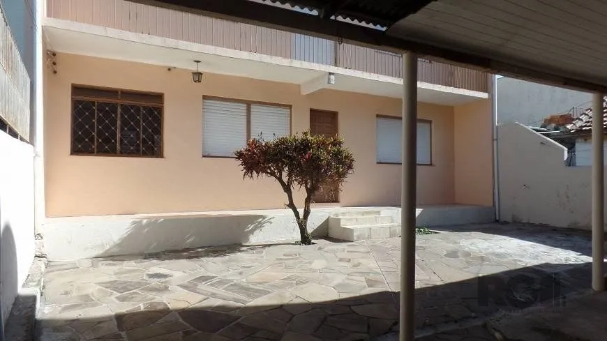 Imagem Casa em Jardim Sabará