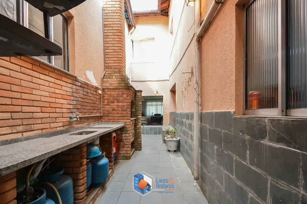 Imagem Casa de vila para venda em Cambuci com 3 quartos, sendo 3 suítes, 200m²
