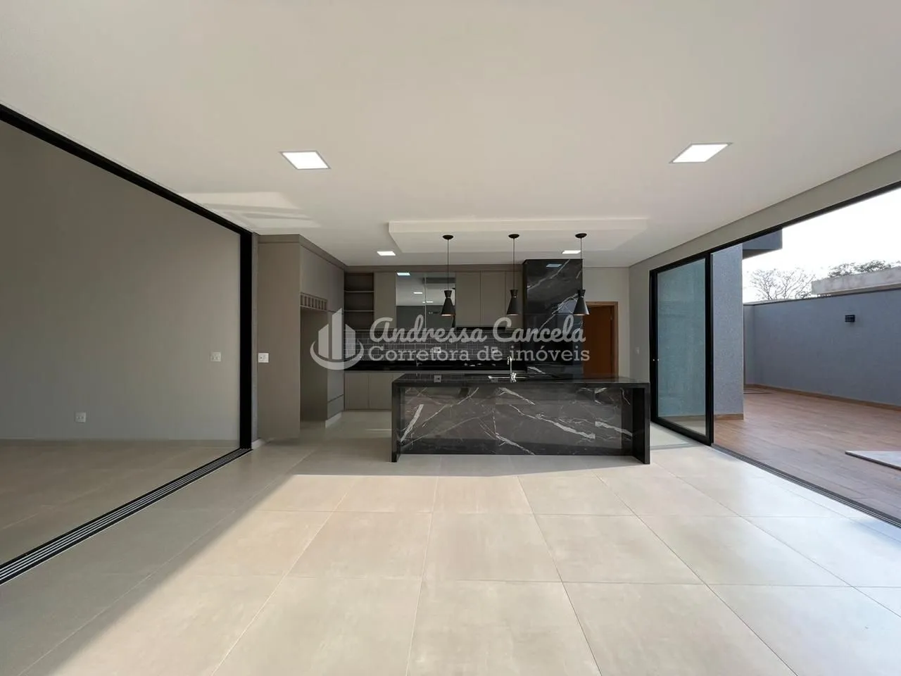 Imagem Recanto do Lago - Casa com 3 dormitórios à venda, 246 m² por R$ 1.700.000,00 - Loteamento Recanto do Lago - São José do Rio Preto/SP