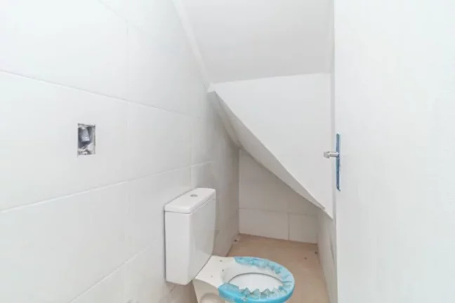 Imagem Sobrado com 2 Quartos, á venda no bairro Solemar Praia grande aqui na Imobiliaria Consulte Imoveis.