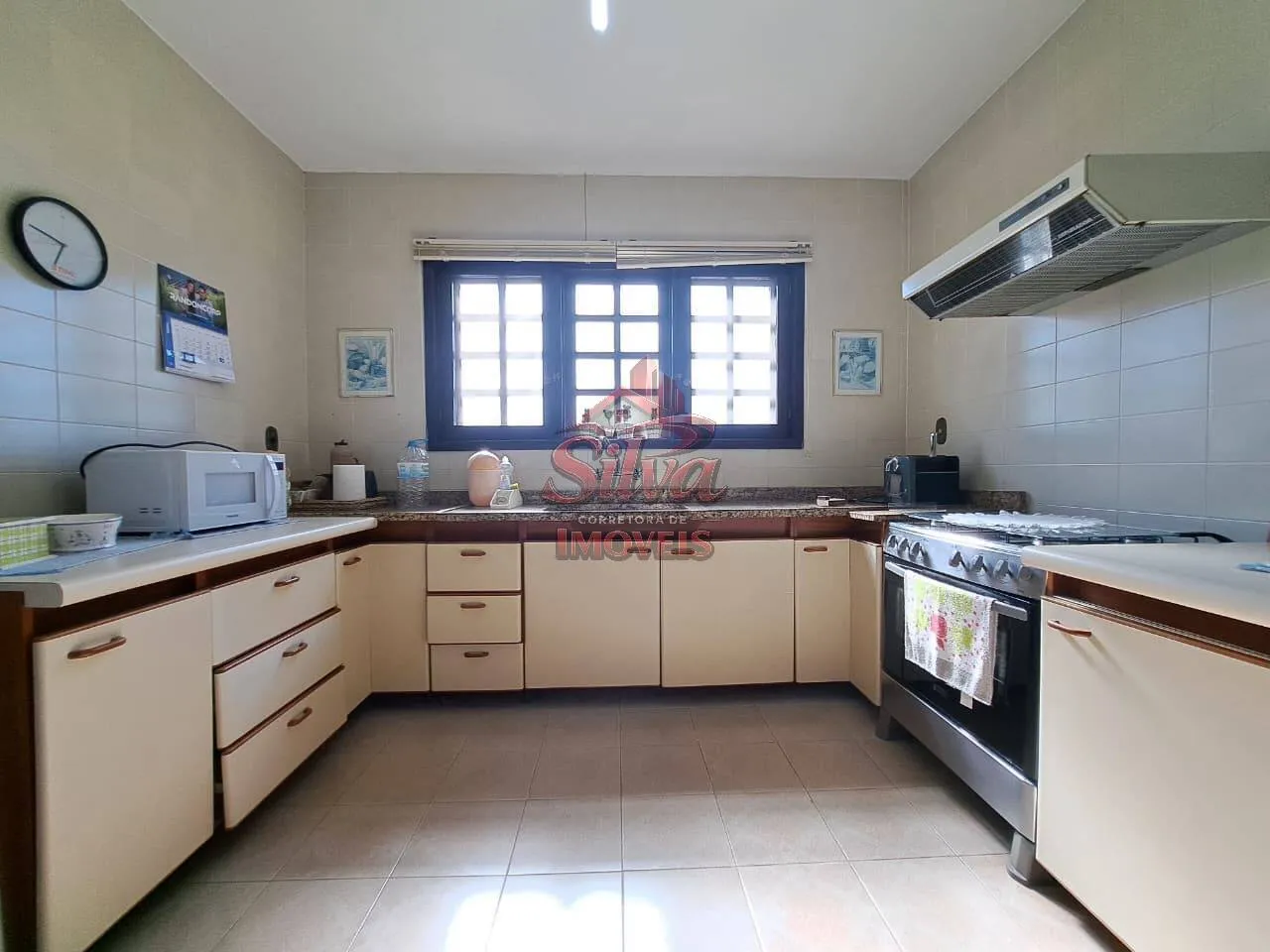 Imagem Casa alto padrão 5 dormitórios com quiosque a 300m do mar