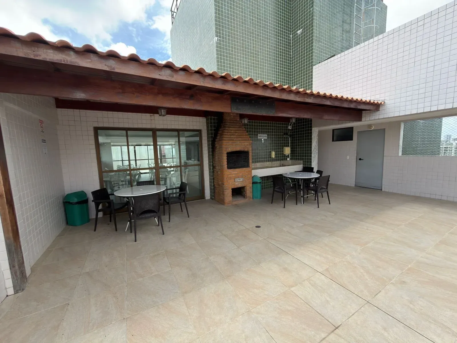 Imagem Apartamento com 3 Quartos à Venda, 58 metros em Ponto de Parada - Recife