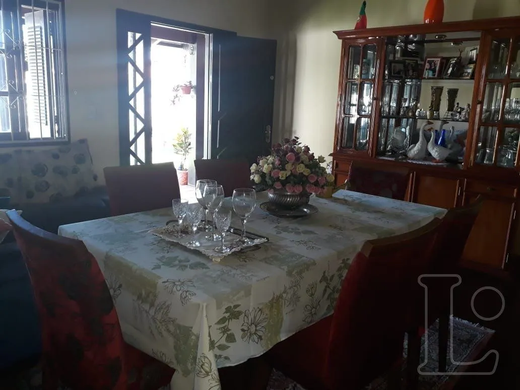 Imagem Casa para Venda - 114m², 2 dormitórios, sendo 1 suites, 2 vagas - Zona Nova