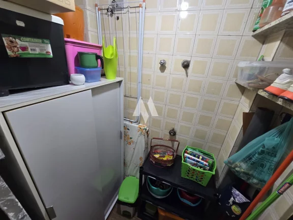 Imagem Ana Costa – Apto a venda com 2 Dormitórios, Pronto para Morar, Vaga Demarcada e Despesas Baixas!