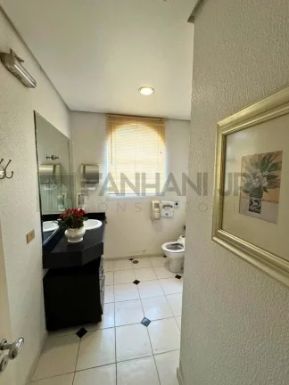 Imagem Casa Comercial para Locação em Jardim América, São Paulo-SP: 6 salas, 6 banheiros, 20 vagas de garagem, 663m².