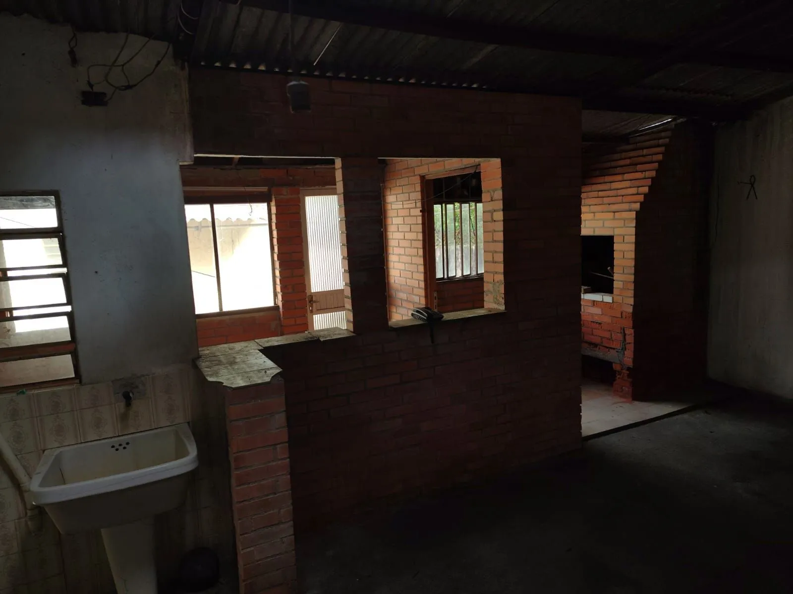 Imagem Casa com 03 quartos no Bairro São Pedro em Porto Alegre