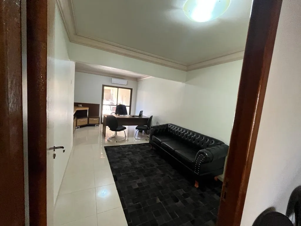Imagem Sobrado 262m Umuarama-PR 145