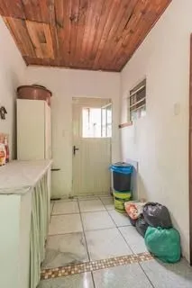 Imagem Casa 2 dorms à venda Avenida Outeiro, Coronel Aparício Borges - Porto Alegre