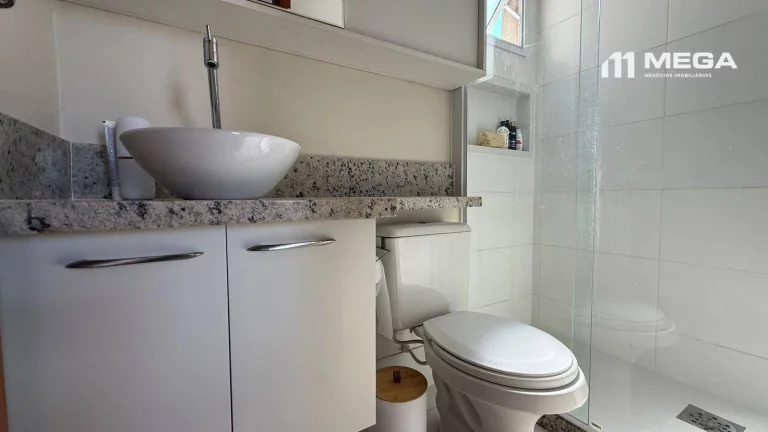 Imagem Apartamento com 2 dormitórios à venda, 65 m² por R$ 650.000,00 - Praia de Itapoã - Vila Velha/ES