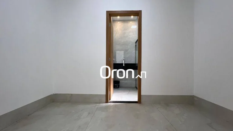 Imagem Casa com 3 dormitórios à venda, 207 m² por R$ 1.199.000,00 - Cidade Satélite São Luiz - Aparecida de Goiânia/GO