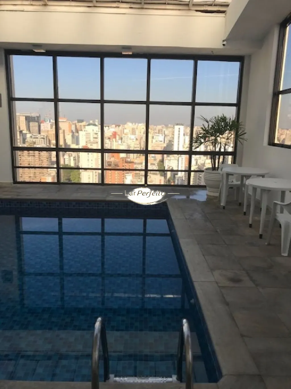 Imagem Apartamento com 2 Quartos à Venda, 62 m² em Cerqueira César - São Paulo