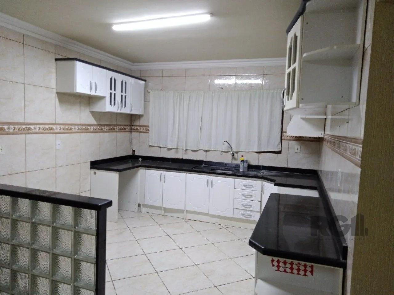 Imagem Casa 3 dormitórios, 1 suíte, vaga de garagem, Bairro Princesa Izabel