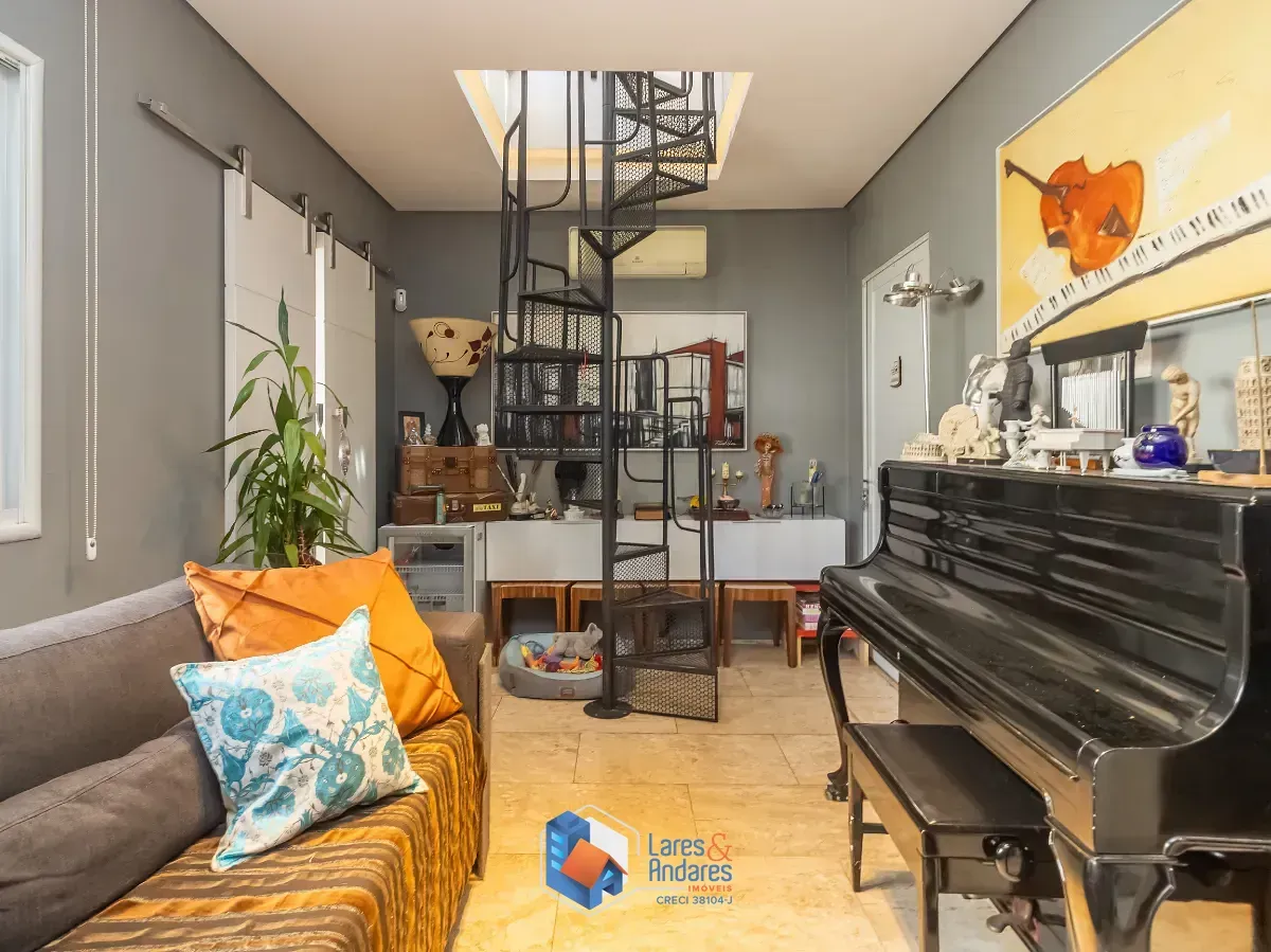 Imagem Casa de vila para venda em Vila Nova Conceição com 3 quartos, sendo 3 suítes, 200m²