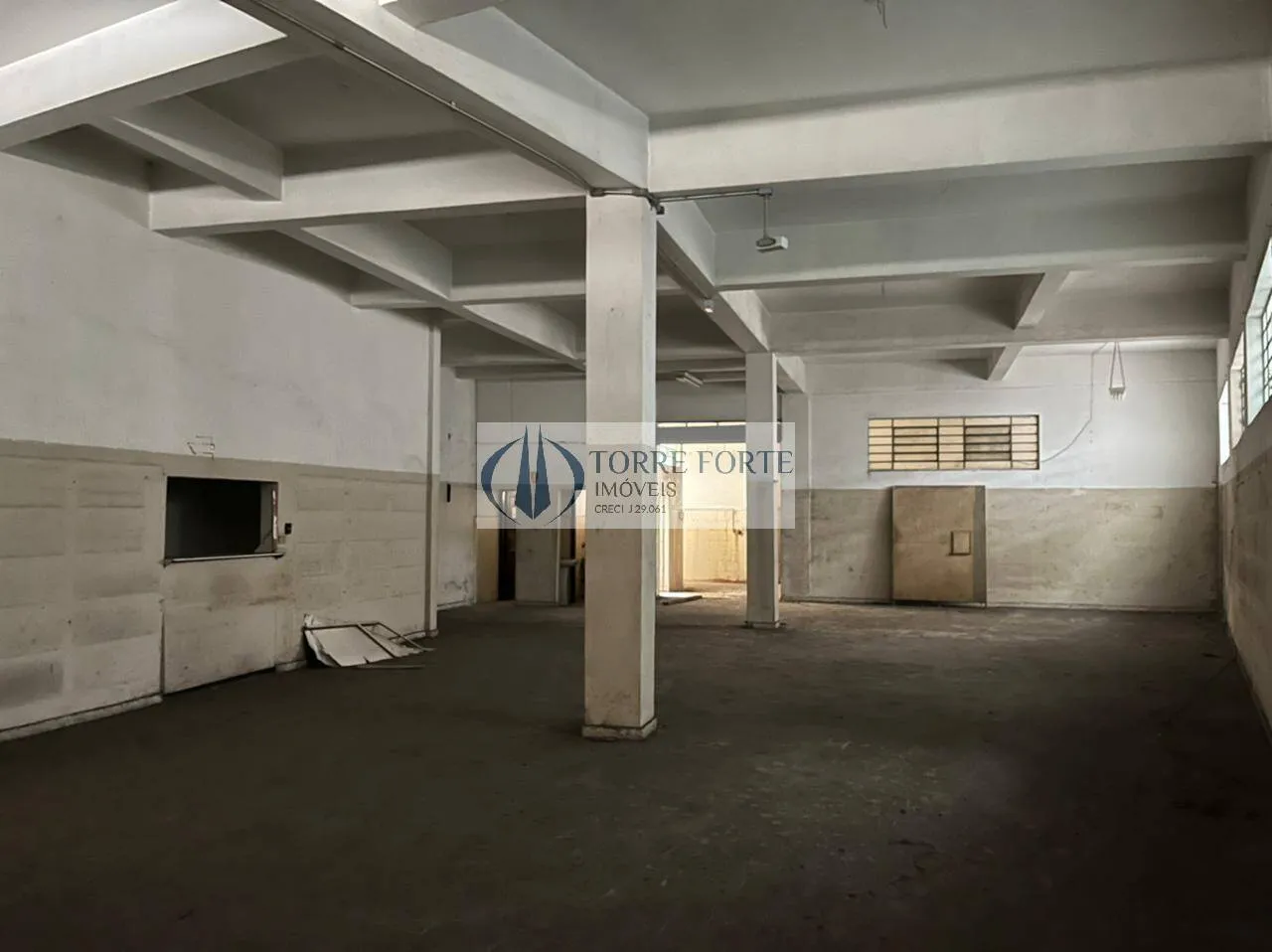 Imagem Prédio comercial com 802 m² dividido em 3 pisos na Vila Formosa
